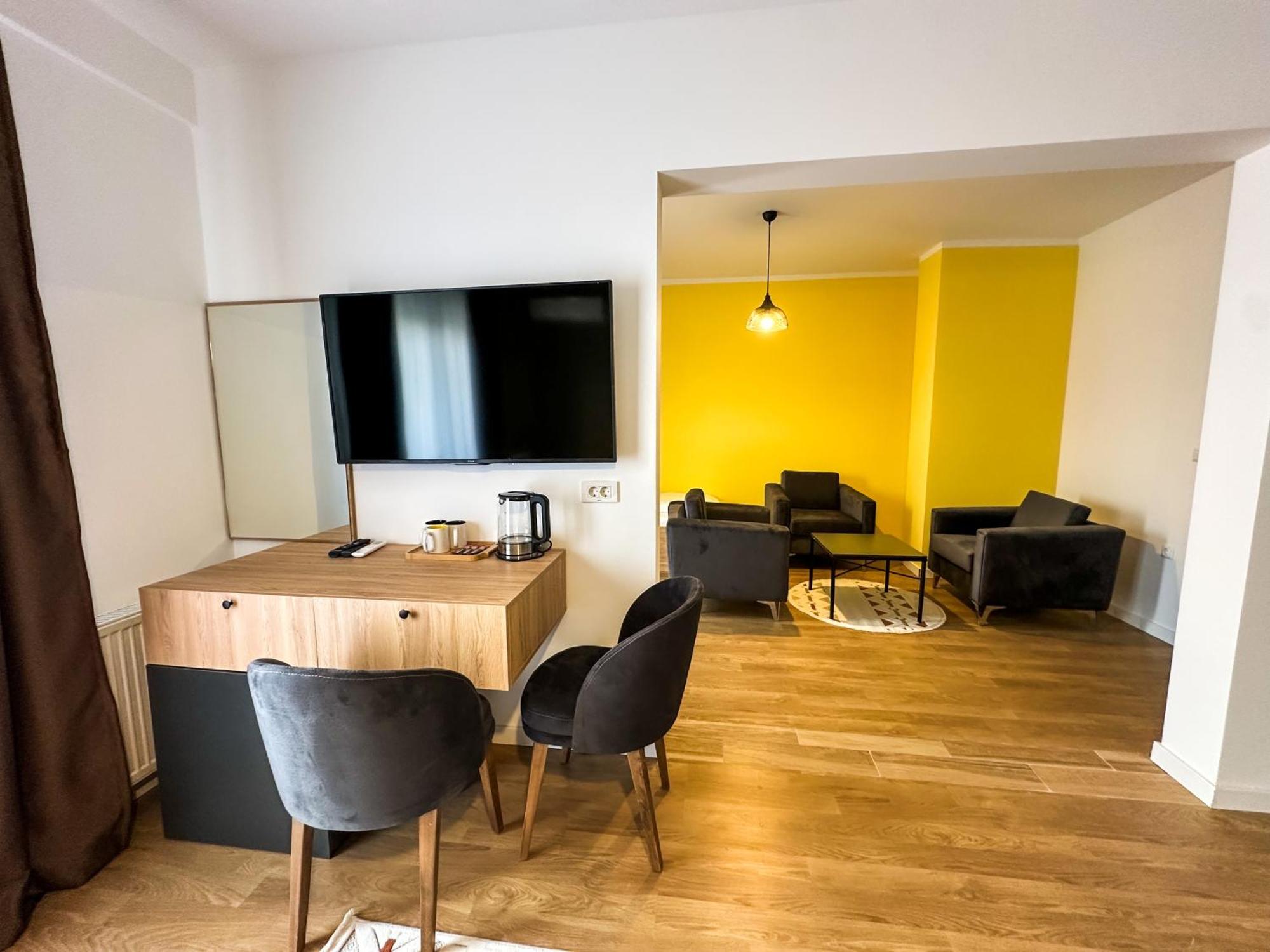 بريشتاين Grand Apartments Prishtina المظهر الخارجي الصورة